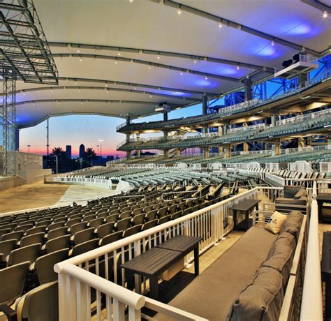 Daily's amphitheater jacksonville - Daily's Place opened with a strong rookie season last year, ... The amphitheater has a capacity of 5,550 people, ... Bold Events a sister company of the Jacksonville Jaguars, operates Daily's Place.